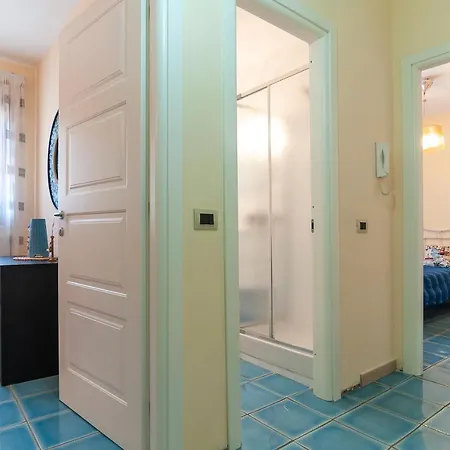 Casa Vacanza Leucosia Willa *